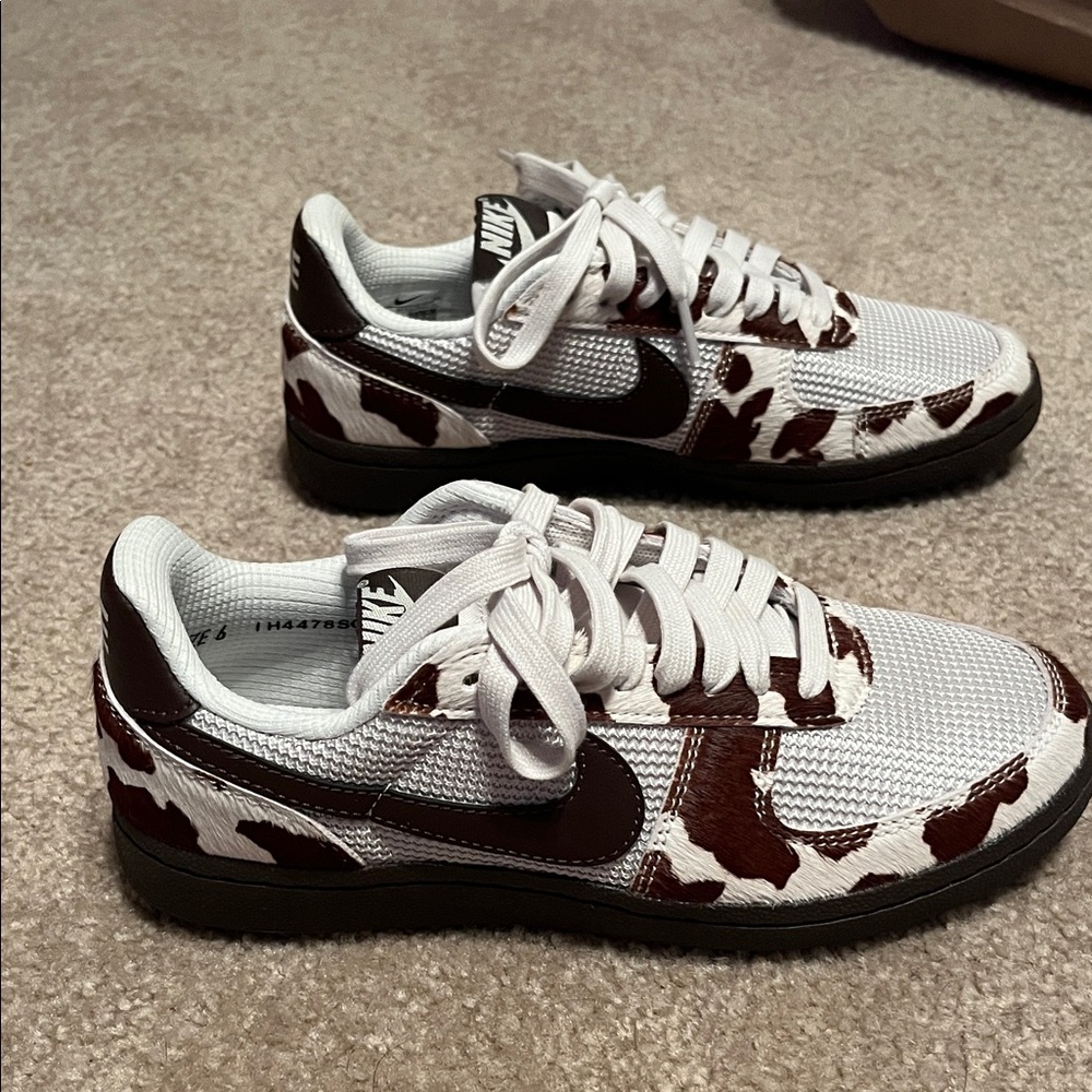 Nike White and Brown Cow Print Low-Top Sneakers